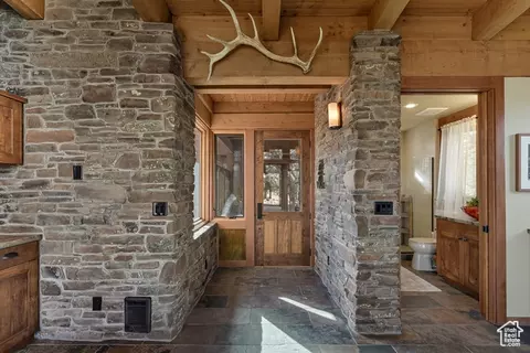 Entry Way - 2277 E Broken Branch Dr #28, Boulder, UT 84716 photo 3 of 3