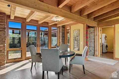 Dining - 2277 E Broken Branch Dr #28, Boulder, UT 84716 photo 1 of 2