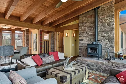 Living - 2277 E Broken Branch Dr #28, Boulder, UT 84716 photo 1 of 4