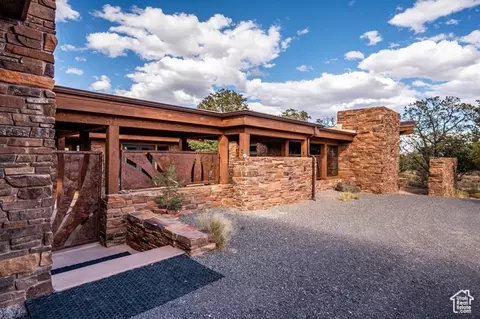 Exterior - 2277 E Broken Branch Dr #28, Boulder, UT 84716 photo 2 of 18