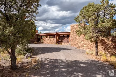 2277 E Broken Branch Dr #28, Boulder, UT 84716