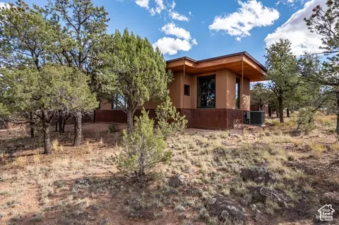 Exterior - 2277 E Broken Branch Dr #28, Boulder, UT 84716 photo 14 of 18