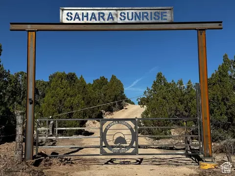 8902 W Sunrise Dr S #25, Eureka, UT 84628