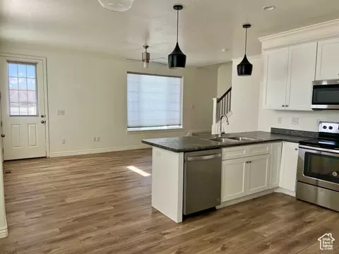 Living - 703 N 150 E, Salem, UT 84653 photo 2 of 3