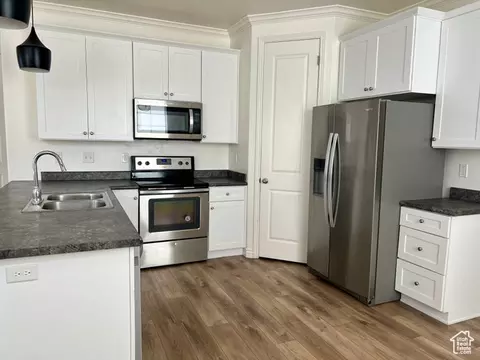 Kitchen - 703 N 150 E, Salem, UT 84653 photo 1 of 1