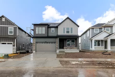 1052 N Canvasback Dr #406, Eagle Mountain, UT 84043
