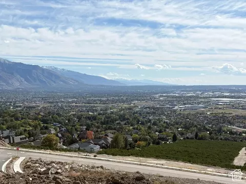 1404 W Caribou Ct N #111, Pleasant View, UT 84414