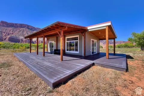 438 Castle Valley Dr S, Castle Valley, UT 84532