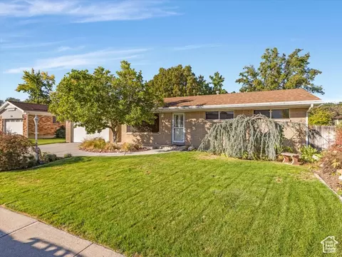 7138 S Chris Ln E, Cottonwood Heights, UT 84121
