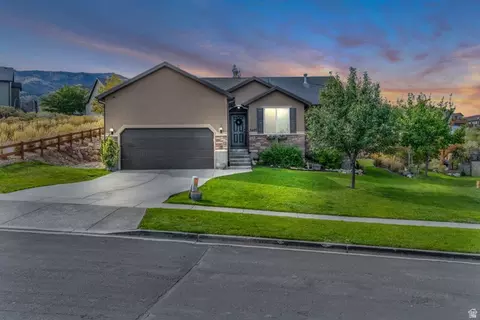 3497 S Osprey Trl, Saratoga Springs, UT 84045