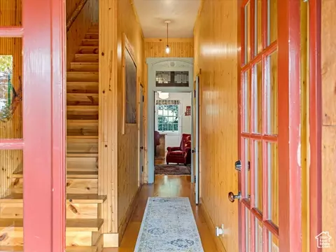 Entry Way - 252 N 400 E, Centerville, UT 84014 photo 4 of 6