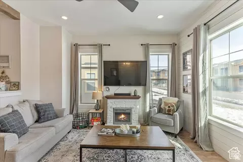 Living - 1053 W Wasatch Spring Rd, Hideout, UT 84036 photo 2 of 3