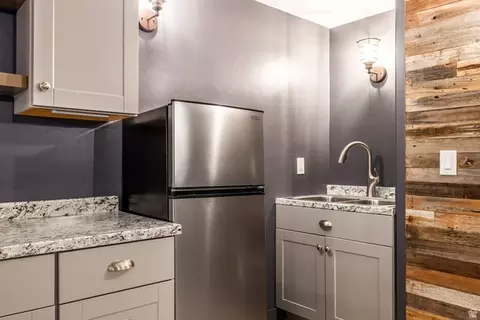 Kitchen - 259 S Twin River Loop, Alpine, UT 84004 photo 6 of 11