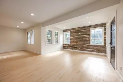 Living - 259 S Twin River Loop, Alpine, UT 84004 photo 15 of 16