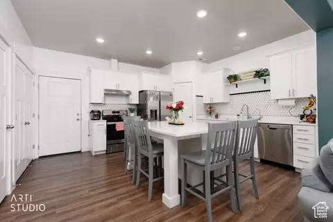 Kitchen - 1702 E Stone Way, Eagle Mountain, UT 84005 photo 1 of 4