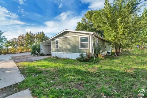 2875 N Hill Field Rd #199, Layton, UT 84041