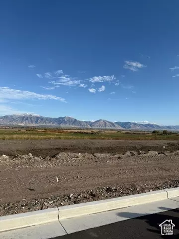 924 N 75 W #10, Mendon, UT 84325 photo 2