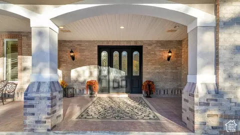 Exterior - 1501 Oakhaven Ln, Wanship, UT 84017 photo 3 of 16