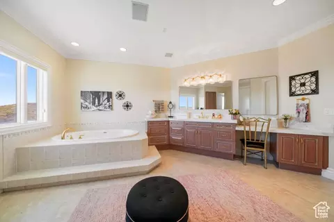 Bath - 1501 Oakhaven Ln, Wanship, UT 84017 photo 5 of 10