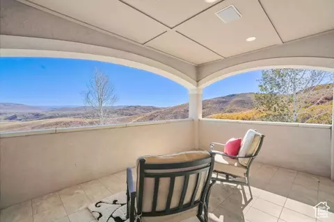 Exterior - 1501 Oakhaven Ln, Wanship, UT 84017 photo 6 of 16