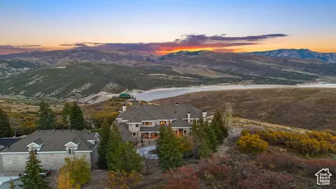 1501 Oakhaven Ln, Wanship, UT 84017