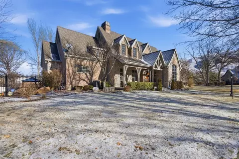 963 E Old English Rd S, Draper, UT 84020