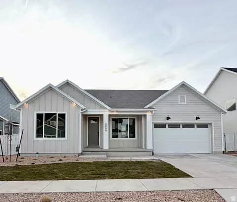 3009 N Lone Pine St #635, Eagle Mountain, UT 84005