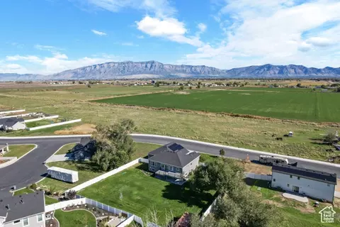 View/Area - 821 S 7100 W, Ogden, UT 84404 photo 3 of 5