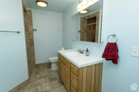 Bath - 251 N 580 W, Monroe, UT 84754 photo 7 of 8