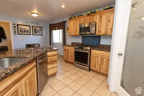 Kitchen - 251 N 580 W, Monroe, UT 84754 photo 3 of 6