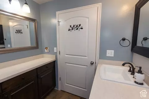 Bath - 251 N 580 W, Monroe, UT 84754 photo 3 of 8
