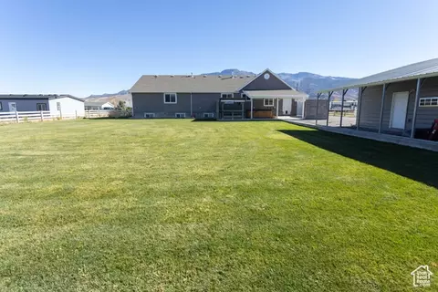 Exterior - 251 N 580 W, Monroe, UT 84754 photo 14 of 27
