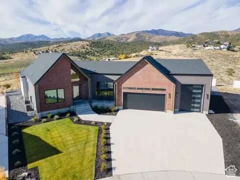7371 W Summit Crest Cir, Herriman, UT 84096