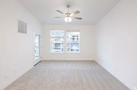 Living - 4661 S Poplar Way #R302, Mapleton, UT 84664 photo 1 of 2