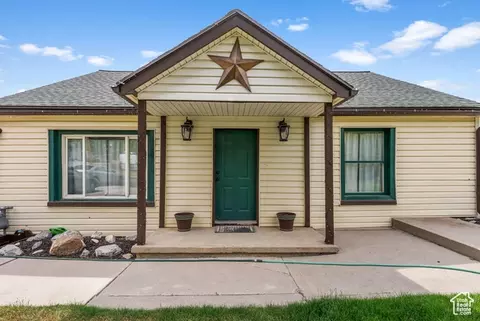 9547 N Canyon Rd, Cedar Hills, UT 84062