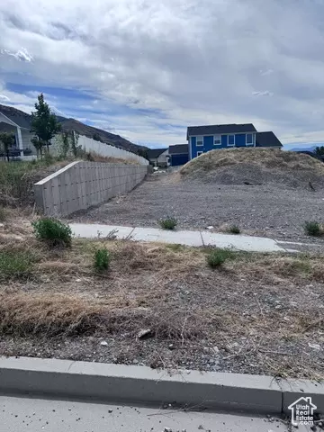 520 E 1130 S, Providence, UT 84332 photo 2
