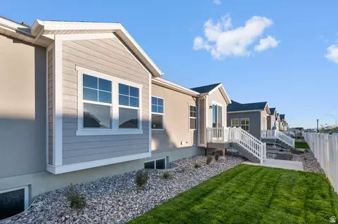 6597 N Bald, Eagle Mountain, UT 84005 photo 3