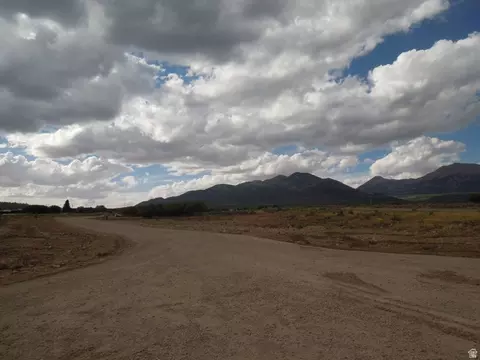 65 S Stone Rd S #7, La Sal, UT 84530