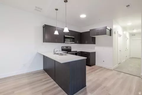 Kitchen - 4661 S Poplar Way #R303, Mapleton, UT 84664 photo 2 of 3