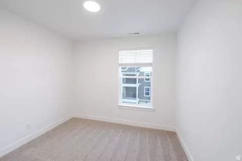 Bedroom - 4661 S Poplar Way #R304, Mapleton, UT 84664 photo 1 of 4