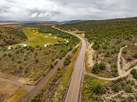 2570 S Highway 89, Hatch, UT 84735 photo 7