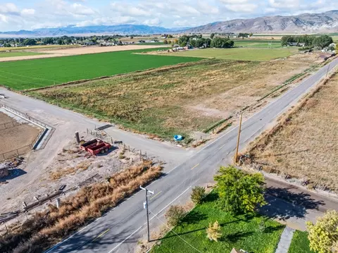 185 E 650 N #4, Central Valley, UT 84754 photo 3