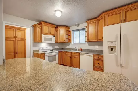 Kitchen - 3575 E River Bottoms Rd, Spanish Fork, UT 84660 photo 1 of 3