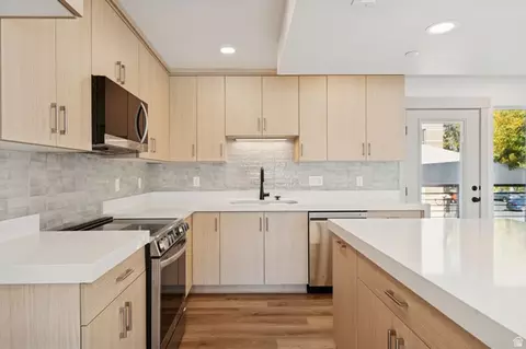 Kitchen - 254 N Main St, Bountiful, UT 84010 photo 5 of 5