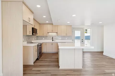 Kitchen - 254 N Main St, Bountiful, UT 84010 photo 3 of 5