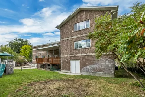 Exterior - 5947 S 620 E, Murray, UT 84107 photo 4 of 7