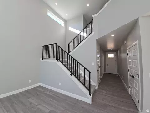 Entry Way - 6849 S Jefferson St, Murray, UT 84107 photo 8 of 11