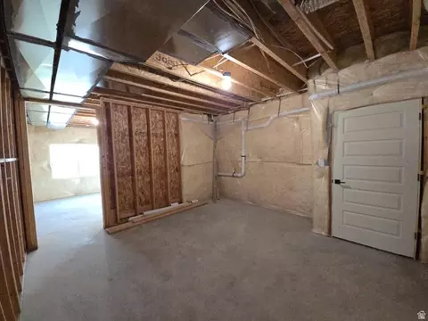 Other - 6849 S Jefferson St, Murray, UT 84107 photo 15 of 17