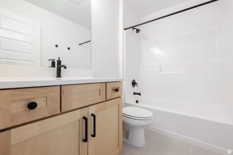 Bath - 4442 N Castle Rd #125, Eagle Mountain, UT 84005 photo 1 of 1