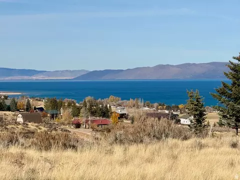 360 W Mashie Cir #63, Garden City, UT 84028